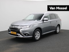 Mitsubishi Outlander - 2.4 PHEV Pure | VERWACHT | CAMERA | STOELVERWARMING | 4WD | CRUISE CONTROL