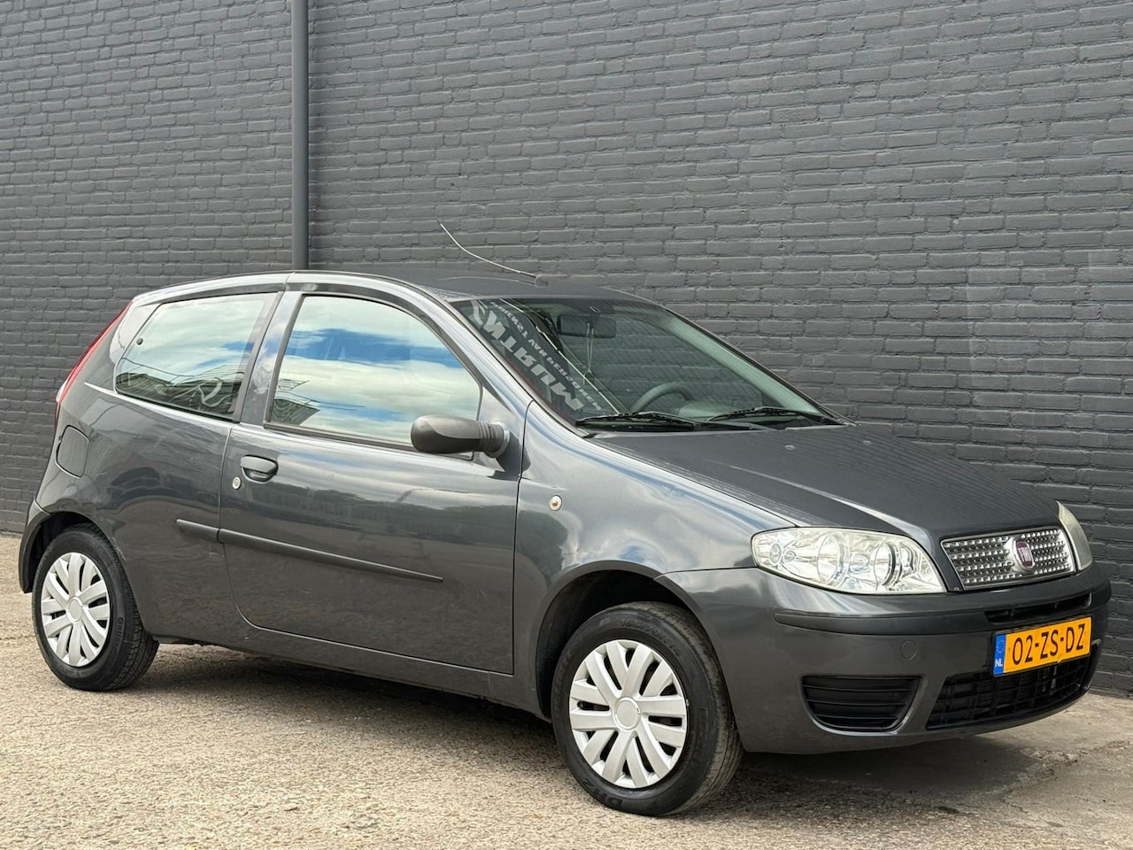 Fiat Punto - 1.2 Active AIRCO | ELEK RAMEN | NWE APK - AutoWereld.nl