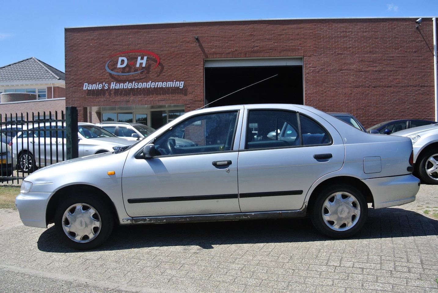 Nissan Almera - 1.6 GX airco apk 10-06-2026 inruil mogelijk nap - AutoWereld.nl
