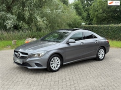 Mercedes-Benz CLA-Klasse - 180 Ambition PANO DAK I PDC I DEALER ONDH I NWE APK I MOOI