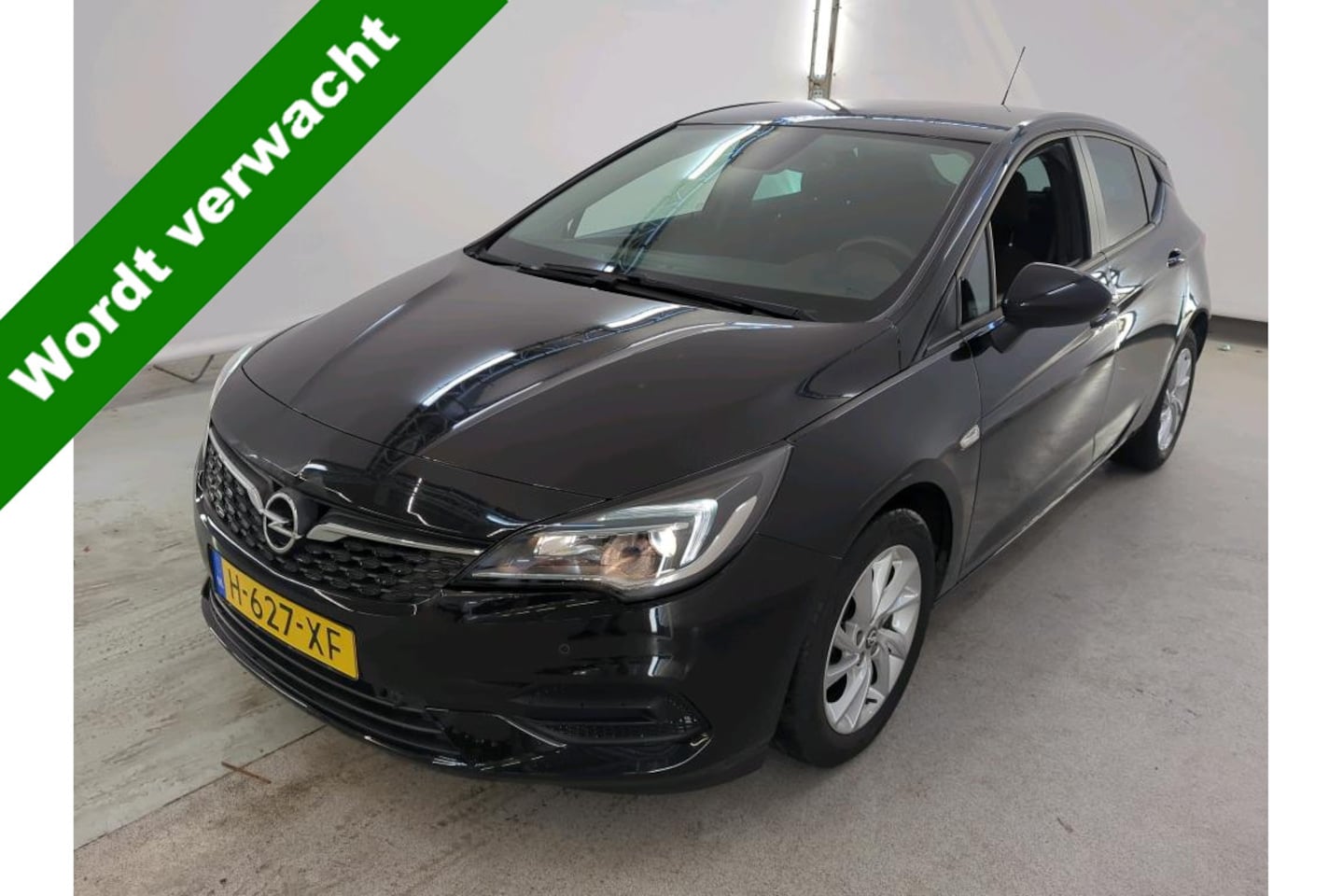 Opel Astra - 1.2 Edition NL-AUTO | NAVI | CAMERA - AutoWereld.nl