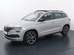 Skoda Karoq - 1.5 TSI ACT Sportline Business | 150 PK | Automaat | Panoramadak | Trekhaak wegklapbaar |