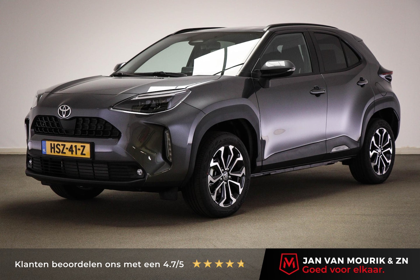 Toyota Yaris Cross - 1.5 Hybrid 115 First Edition | CLIMA | STUURVERWARMING | APPLE | CAMERA - AutoWereld.nl
