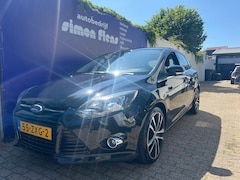 Ford Focus - 1.0 EcoBoost Titanium