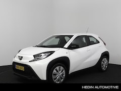 Toyota Aygo X - 1.0 VVT-i MT Play | Navigatie via App | Camera | Airco | Carplay | Ad. Cruise control | St