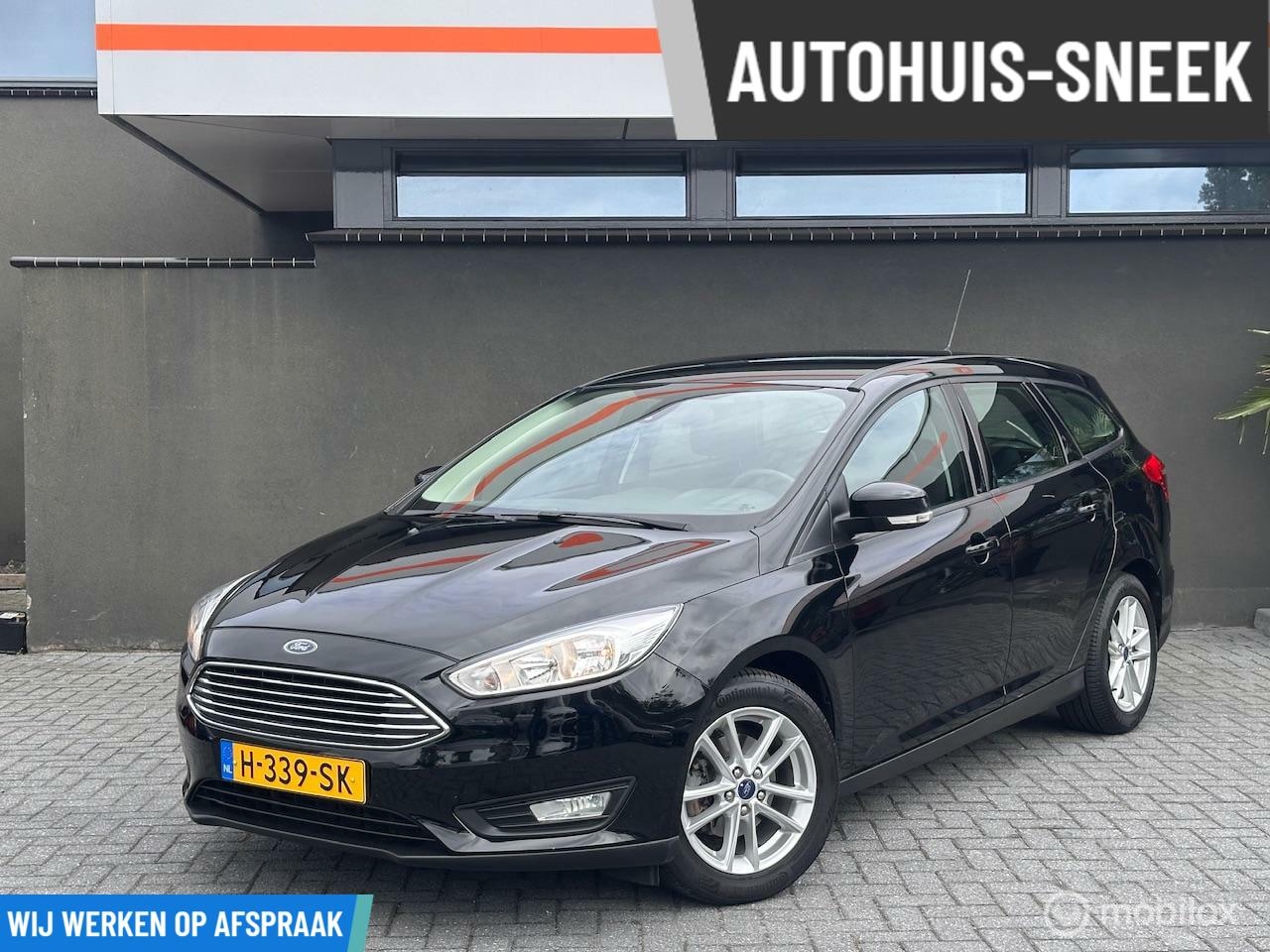 Ford Focus Wagon - 1.0 Titanium | Luxe, Zuinig & Ruim! - AutoWereld.nl