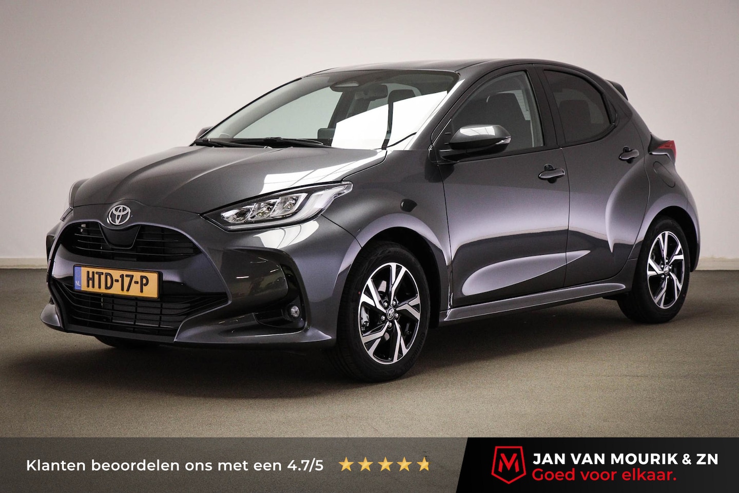 Toyota Yaris - 1.5 Hybrid 115 First Edition | CLIMA | STUURVERWARMING | APPLE | CAMERA - AutoWereld.nl