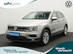 Volkswagen Tiguan - 1.4 TSI 125 pk Comfortline Business | Trekhaak | Navigatie | Parkeersensoren voor/achter