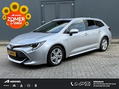 Toyota Corolla Touring Sports - 2.0 Hybrid Executive Automaat / Navigatie / Cruise Control / Head-up / All-Season Banden /