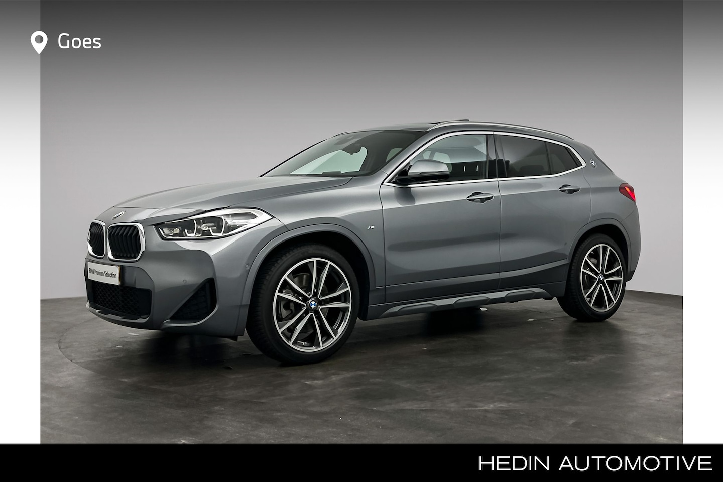 BMW X2 - sDrive20i | M Sportpakket X | Steptronic Sport transmissie met schakelpaddles aan het stuu - AutoWereld.nl