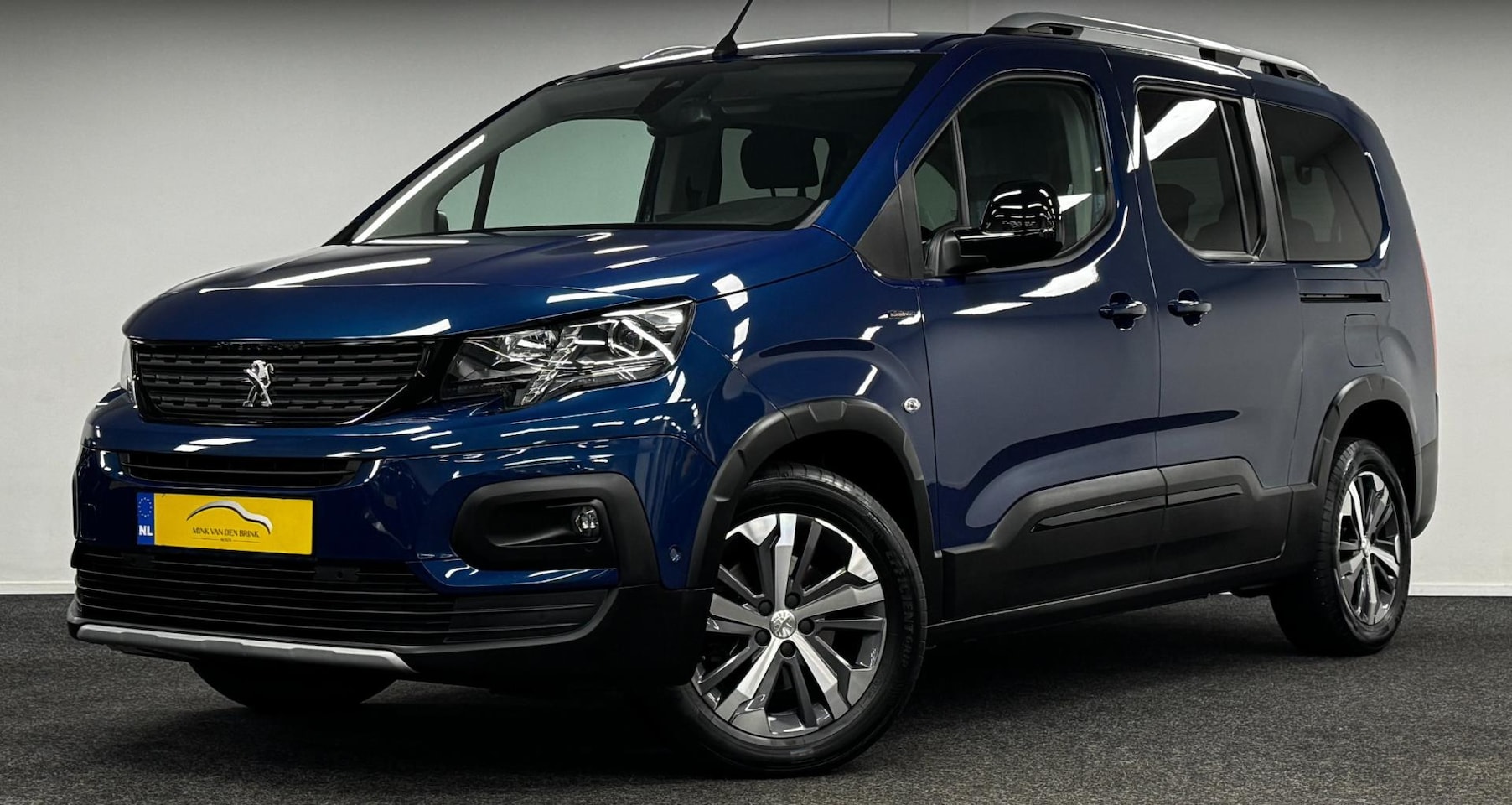 Peugeot Rifter Long - 1.2 Puretech Long GT*7Pers*Navi*Carplay*CruiseContr! - AutoWereld.nl