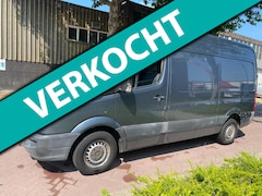 Volkswagen Crafter - 35 2.5 TDI L2H2 * Airco * Automaat * Cruise Control * Navigatie * APK 17-2-2026 * Rijdt en