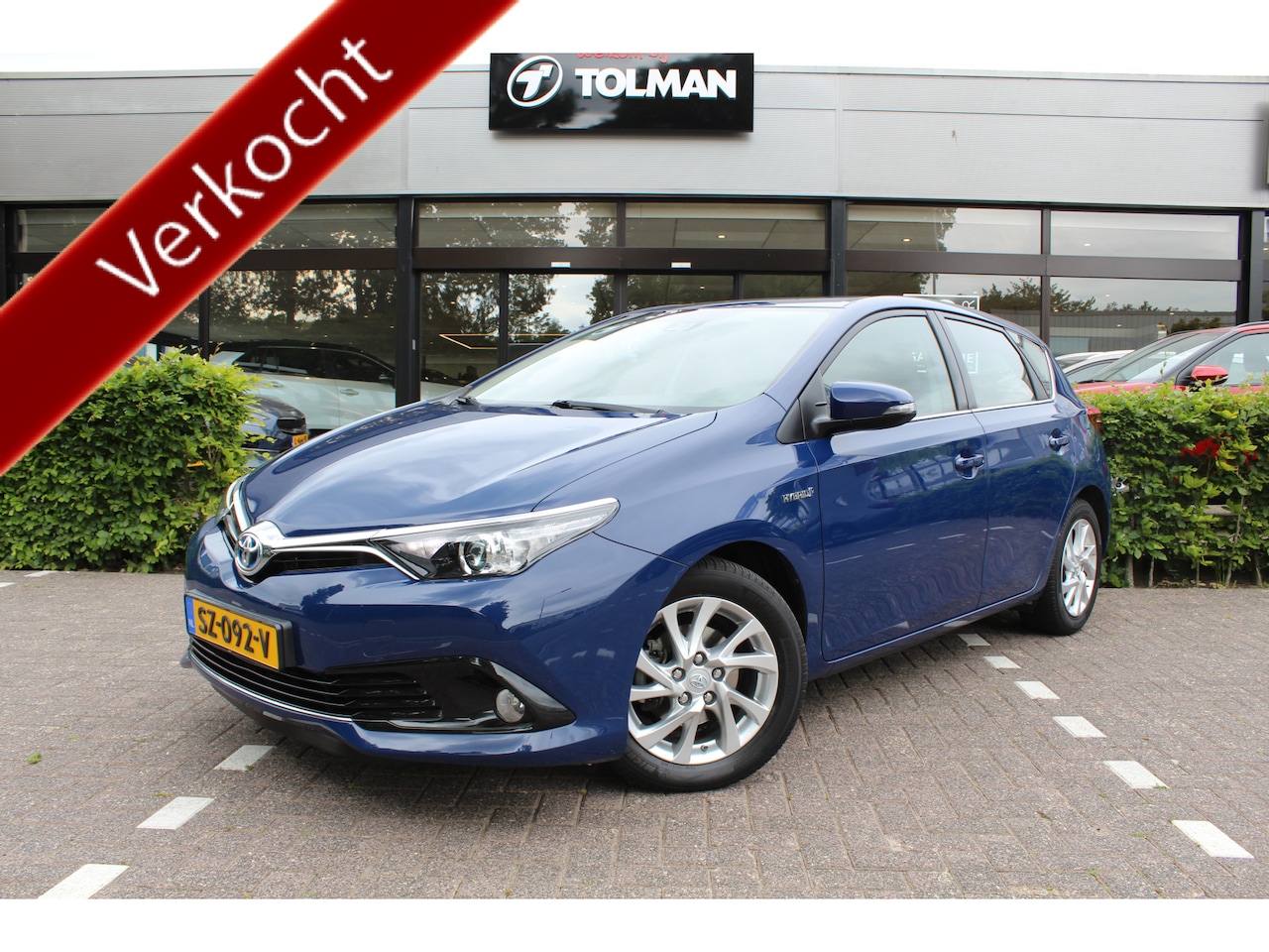 Toyota Auris - 1.8 Hybrid Energy | Rijklaar | Trekhaak | Navi | Camera | Clima | Cruise | Goed onderhoude - AutoWereld.nl