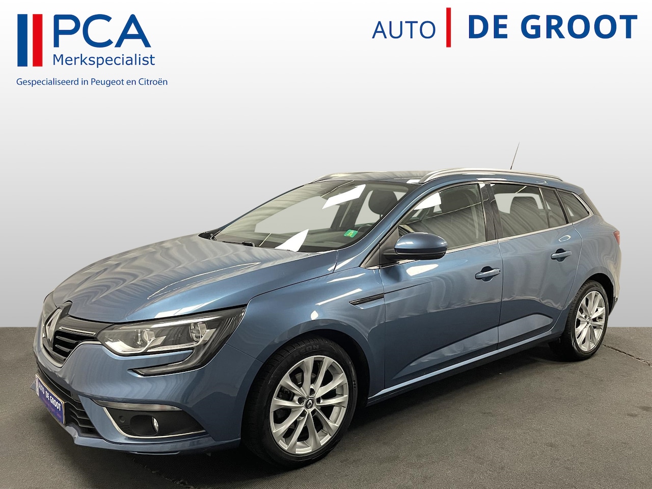 Renault Mégane Estate - LIMITED 130pk Navi+Carplay | Trekhaak | Climat - AutoWereld.nl