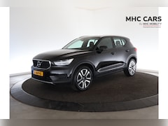 Volvo XC40 - T2 automaat Momentum Business | Navi | Cruise | Carplay | Harman/Kardon Audio |