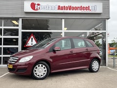 Mercedes-Benz B-klasse - 200 /Automaat/Airco/Cruise/Trekhaak/75.190 km/