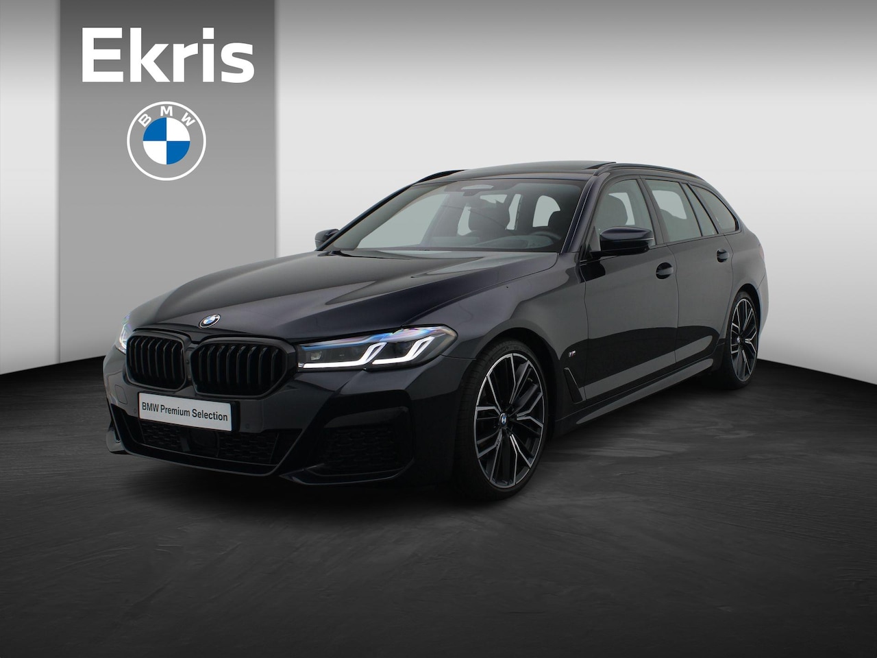 BMW 5-serie Touring - 530i High Executive | M Sportpakket | Trekhaak | Panoramadak | Comfortstoelen | 20" - AutoWereld.nl