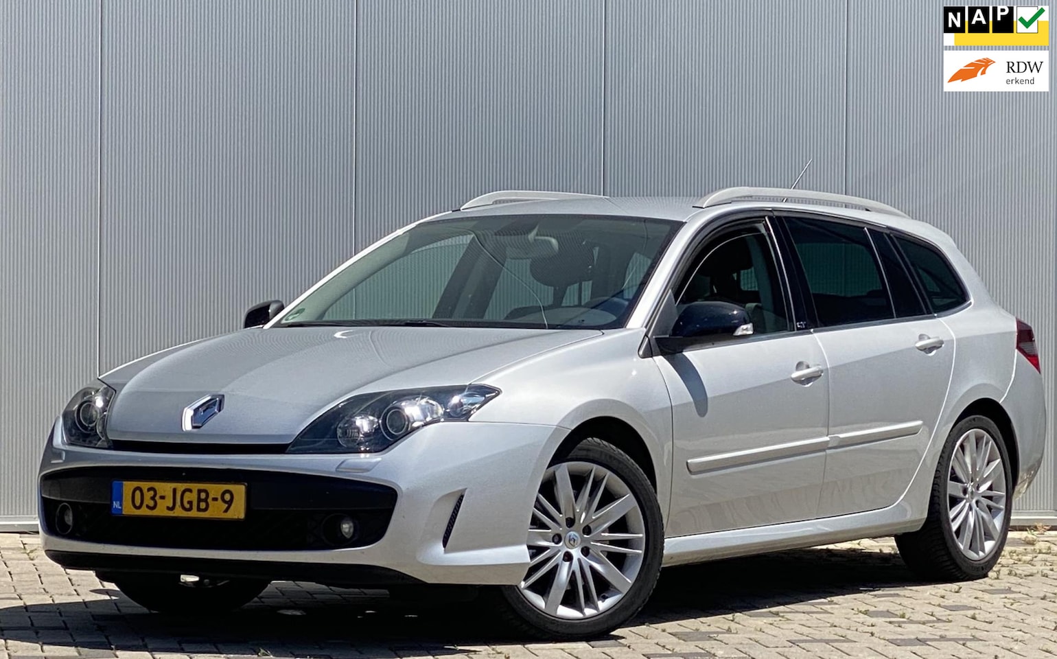 Renault Laguna Estate - 2.0 16V T GT 205 PK NAVI PRACHTIGE EN DEALER ONDERHOUDEN AUTO - AutoWereld.nl