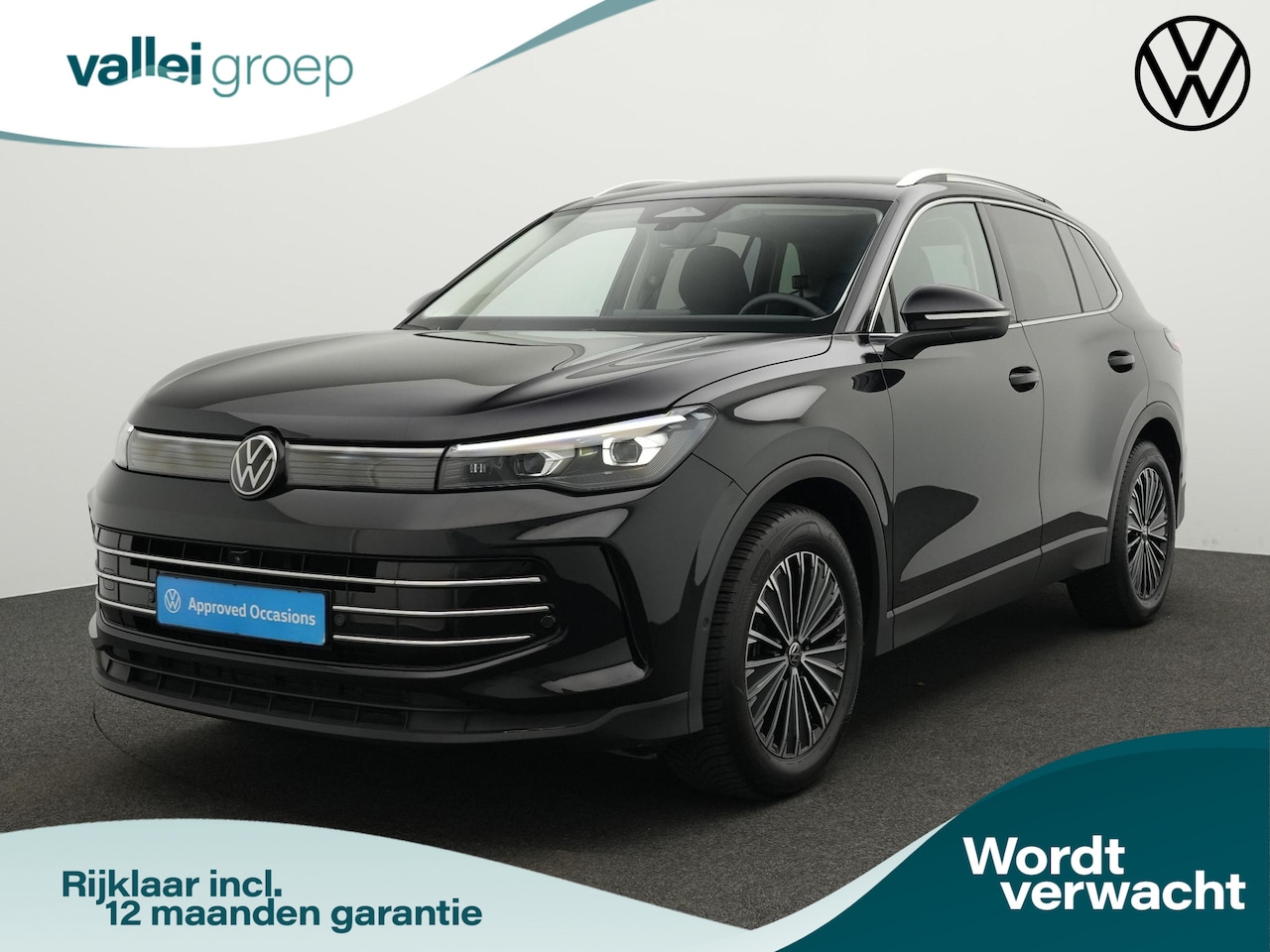 Volkswagen Tiguan - 1.5 eTSI 150 pk DSG Elegance | Trekhaak | Rondomzicht camera | IQ Light | Leder/alcantara - AutoWereld.nl