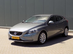 Volvo V40 - 1.5 T3 Nordic+ Automaat