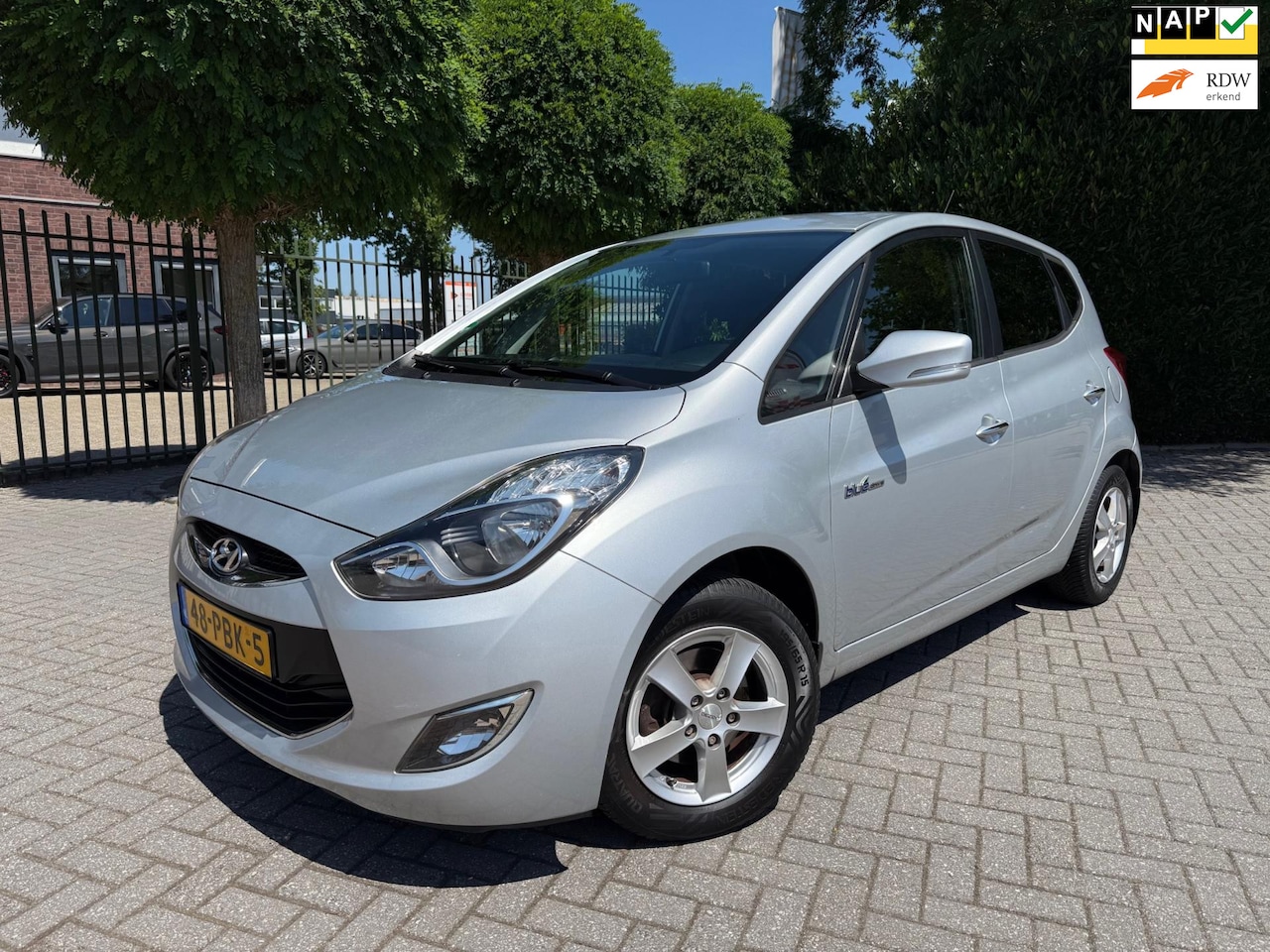 Hyundai ix20 - 1.4i i-Motion 1.4i i-Motion, AIRCO, Isofix, LM-velgen 15", Trekhaak, dealer onderhouden, 147.066 km (NAP - AutoWereld.nl