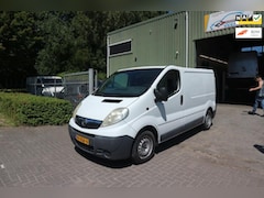 Opel Vivaro - 2.0 CDTI L1H1 MOTOR DEFECT