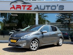 Peugeot 208 - 1.2 PureTech Style Automaat l Getint glas l Navi