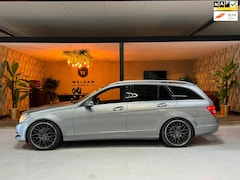 Mercedes-Benz C-klasse Estate - 180 Premium Edition NAP Trekhaak Parkeersensoren Bluetooth Cruise Navi Clima Rijklaar
