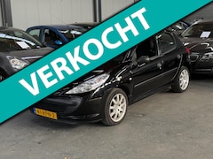 Peugeot 206 - 1.1 Accent APK NAP