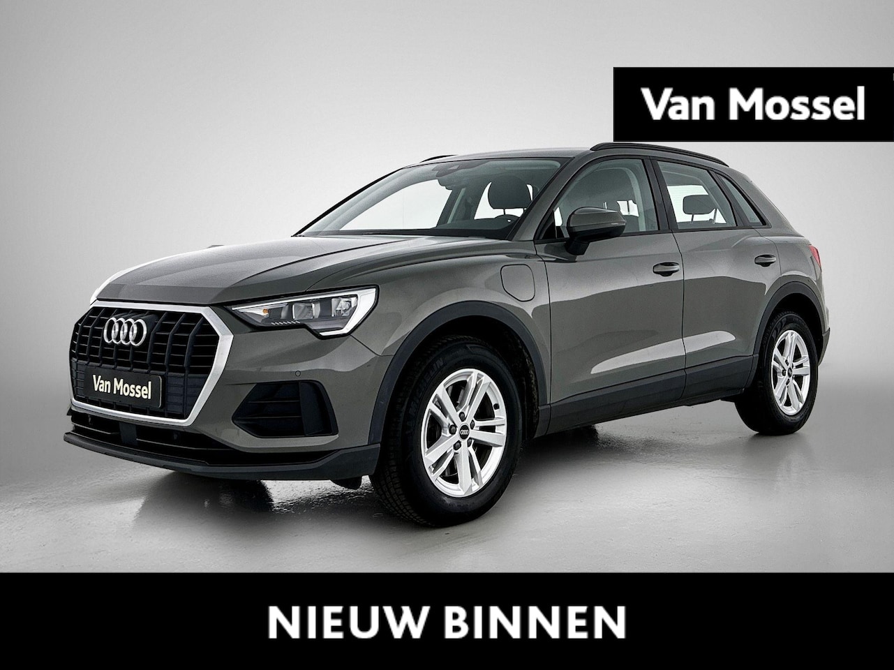 Audi Q3 - 45 TFSI e edition 245 PK | Automaat | Navigatie | Parkeersensoren | Climate Control | Virt - AutoWereld.nl