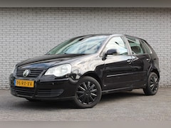 Volkswagen Polo - 1.4 55KW Comfortline | Airco | Elektrische ramen