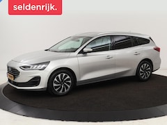 Ford Focus - 1.0 EcoBoost Hybrid Titanium Style | Stoel & stuurverwarming | Camera | Full LED | Carplay