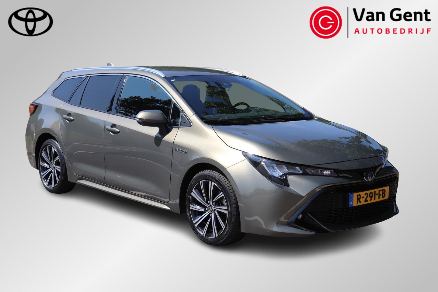 Toyota Corolla Touring Sports - 2.0 Hybrid Dynamic | Stoelverwarming - AutoWereld.nl