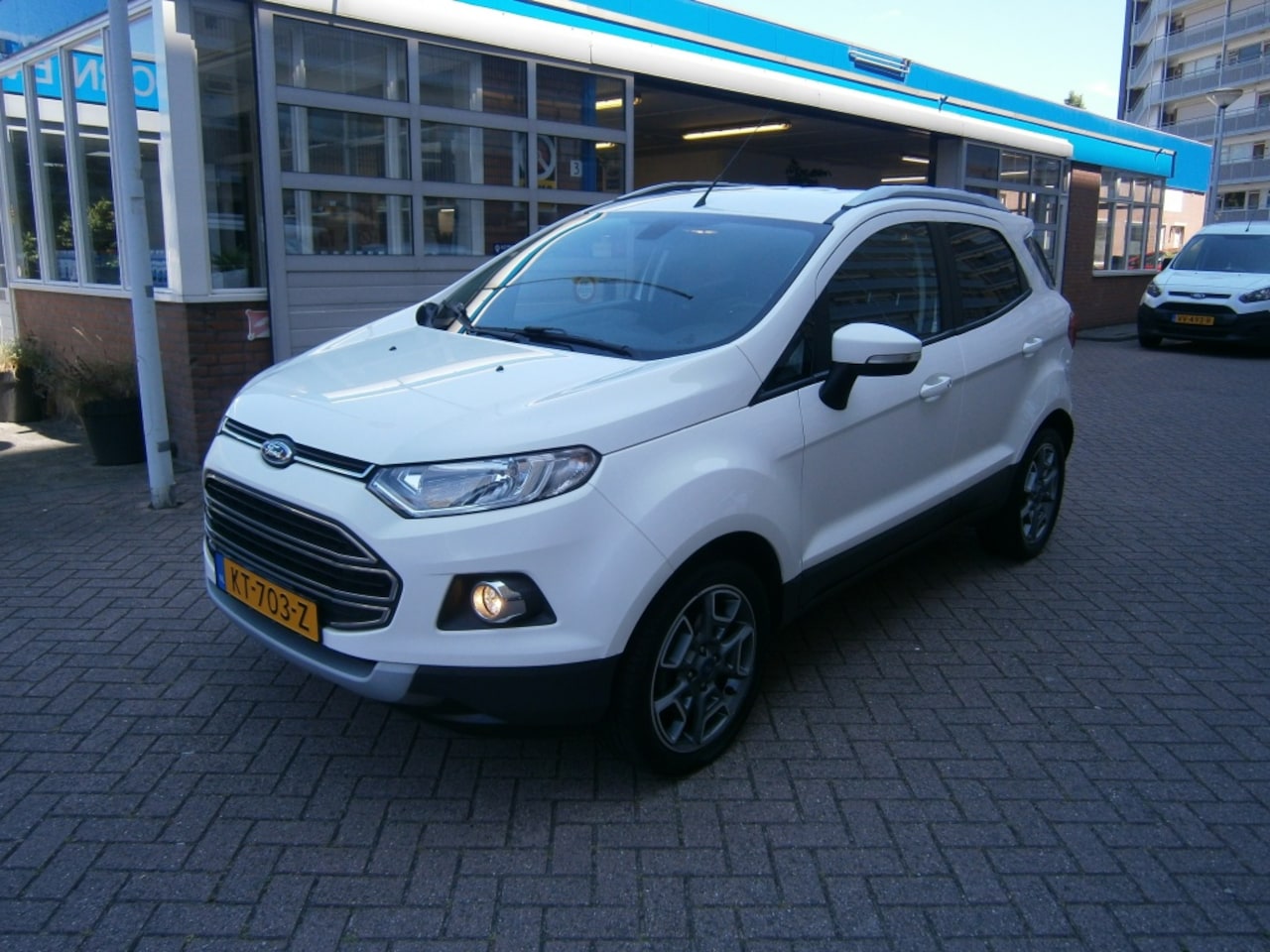 Ford EcoSport - 1.0 EcoB. Titanium Camera,Navigatie,Pdc,Afn.b.trekhaak. - AutoWereld.nl