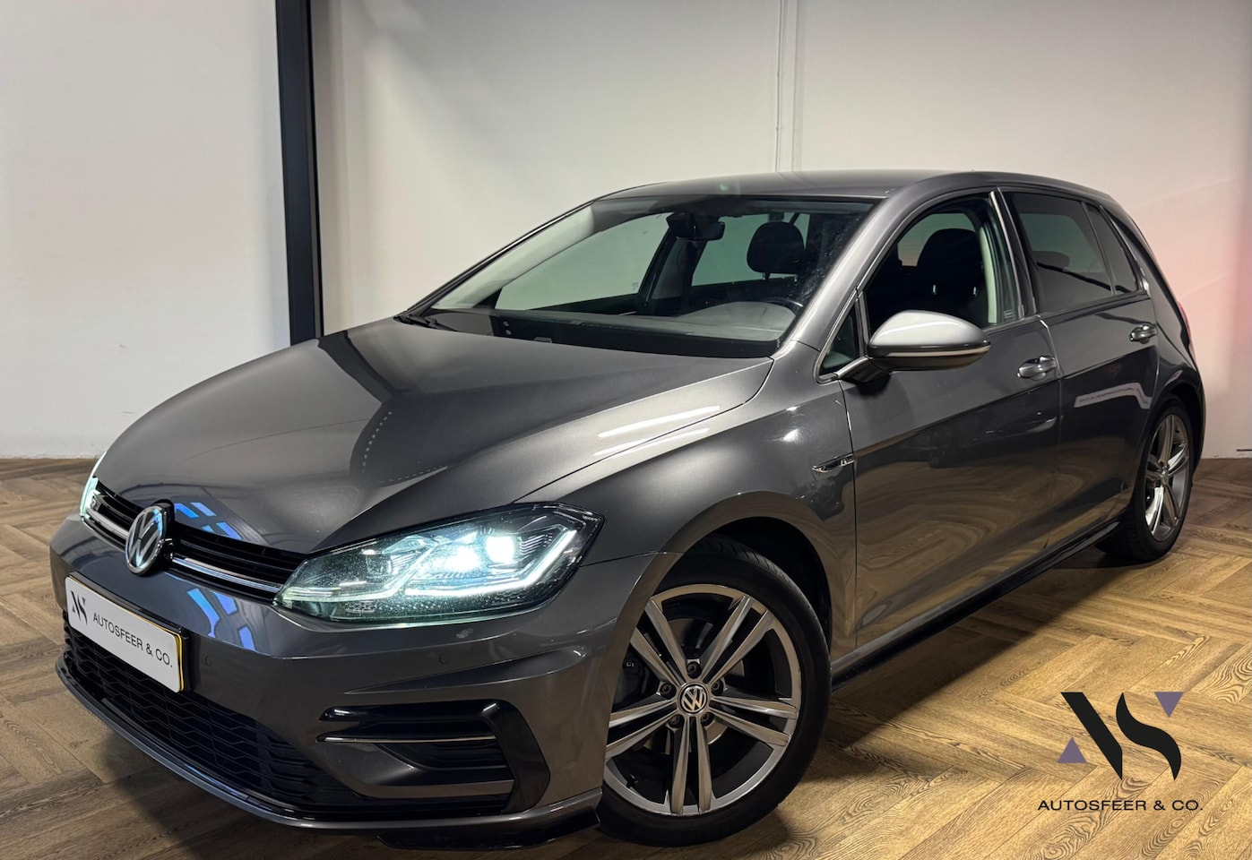 Volkswagen Golf - 1.5 TSI R- line CAM DIGITAL DASH ACC' - AutoWereld.nl