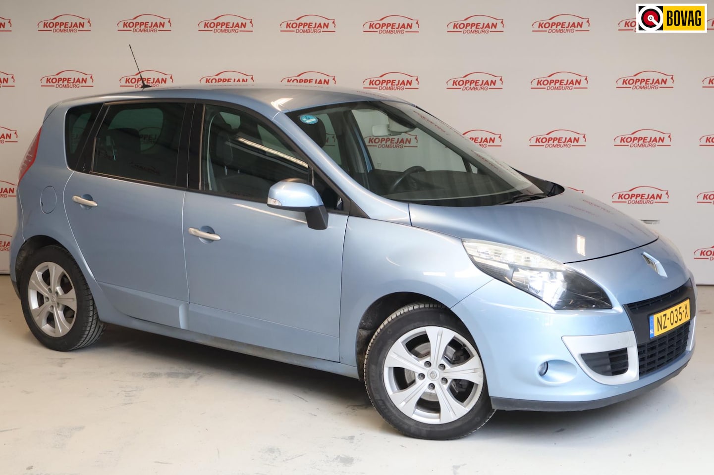 Renault Scénic - 2.0 Dynamique Luxe, NL auto Automaat Navi - AutoWereld.nl