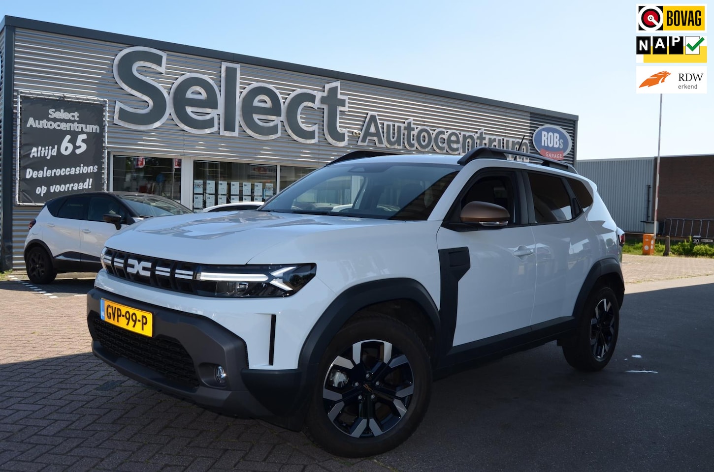 Dacia Duster - 1.6 Hybrid 140 Extreme| AUTOMAAT|140PK|LMW|NIEUWSTAAT| - AutoWereld.nl