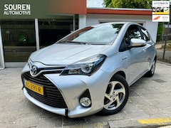 Toyota Yaris - 1.5 Hybrid Aspiration AUTOMAAT / Airco / LMV / Cruise Control / 5-deurs / Onderhoudshistor