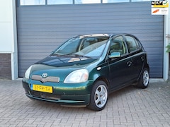 Toyota Yaris - | 1.3-16V VVT-i Sol | Automaat |