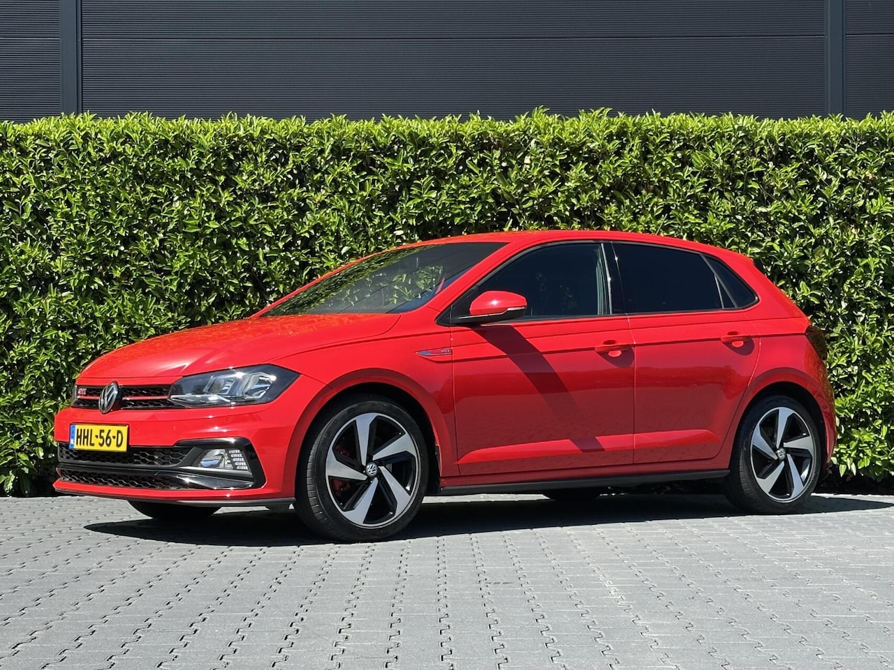 Volkswagen Polo - 2.0 TSI GTI 2.0 TSI GTI, NIEUW MODEL, NAVI, AIRCO, CARPLAY, STOELVERWARMING, PAKREERSENSOREN VOOR/ACHT - AutoWereld.nl
