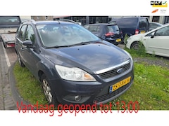 Ford Focus Wagon - 1.8 Limited - motor defect