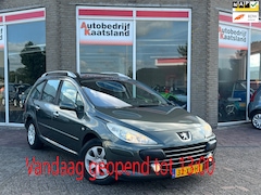 Peugeot 307 SW - 1.6-16V Premium - Pano - Cruise - Clima - Nieuwe APK