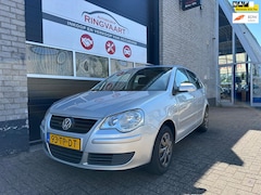 Volkswagen Polo - 1.4-16V Optive Nette Auto