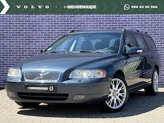 Volvo V70 - 2.4 Edition Sport | Trekhaak | Niveau regeling | Bi-Xenon | Parkeersensoren | Memory | Sto