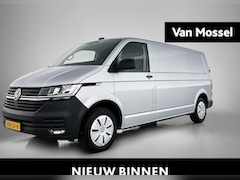 Volkswagen Transporter - 2.0 TDI L2H3 30 Highline Navigatie + Multimedia | Comfort stoelen | Alarm | Trekhaak |