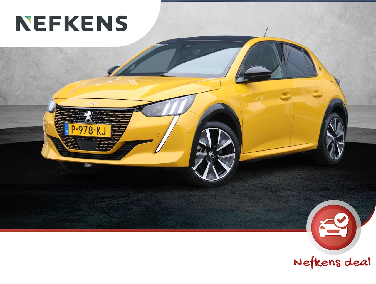 Peugeot e-208 - GT Pack 50 kWh 3-fase | Glazendak | ACCU 92% | Halfleer | Stoelverwarming | Navigatie | 17 - AutoWereld.nl