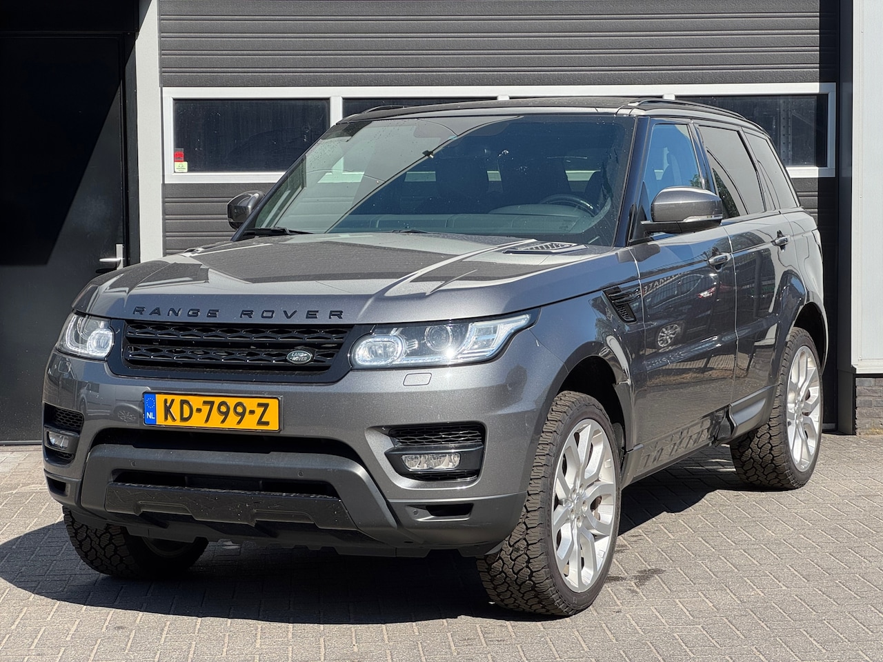 Land Rover Range Rover Sport - 3.0 SDV6 Autobiography Dynamic LEES ADVERTENTIE - AutoWereld.nl