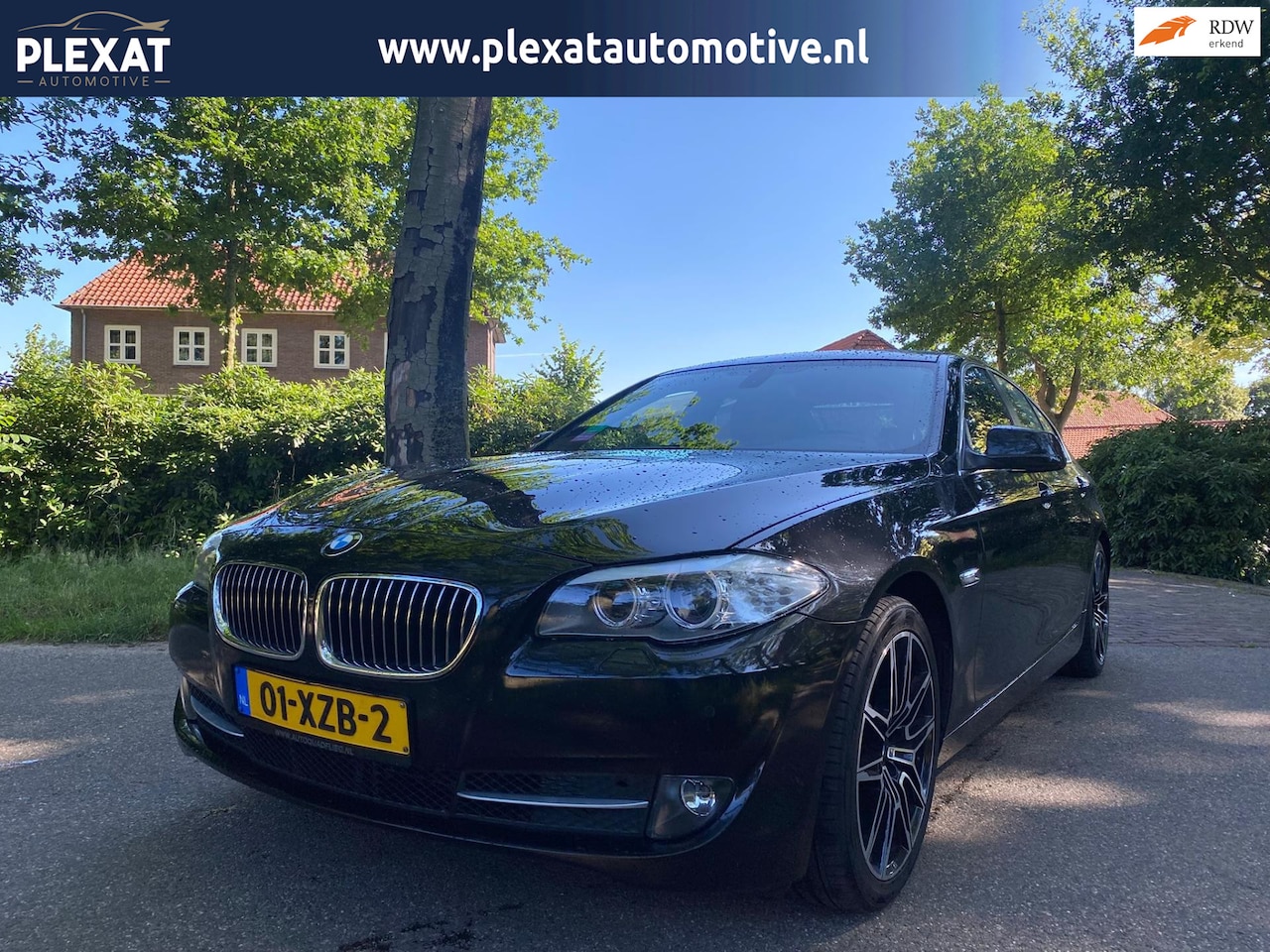 BMW 5-serie - 528i Upgrade Edition Aut. | 6-Cillinder | Sportstoelen | 146DKM | Origineel NL | Historie - AutoWereld.nl