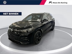 Volkswagen Tiguan - 1.5 eTsi 150pk DSG R-Line Business · Apple/Android Car Play · Elek. Trekhaak · Navi · Stoe