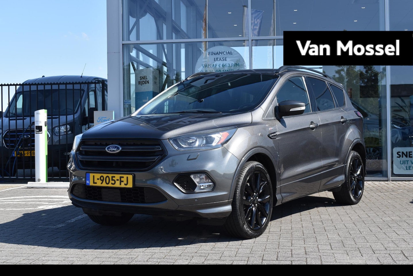 Ford Kuga - 1.5 EcoBoost ST Line | Climate Control | Cruise Control | Winterpakket | Achteruirijcamera - AutoWereld.nl